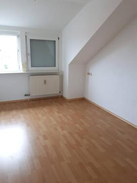Foto - Gemütliche 2,5-Zimmer-Dachwohnun mit Parkplatz und Keller zu ver