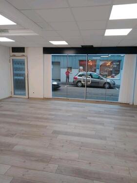 Foto - Einzelhandel, Büro, Geeignet für Kiosk,