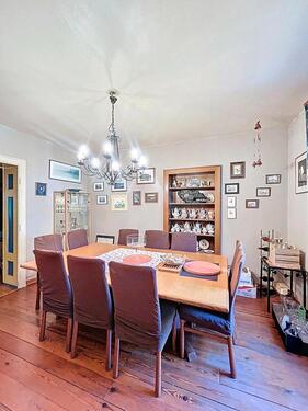Foto - Haus mit Geschichte im Grünen - gleichzeitig stadtnah