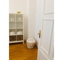 Praxisräume für Kosmetikerin, Yogalehrerin, Masseurin Baden-Baden