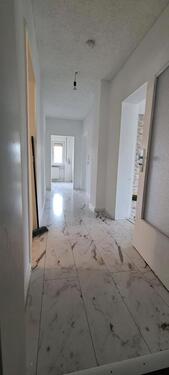 Foto - 3 Zimmerwohnung mit Balkon und Garage