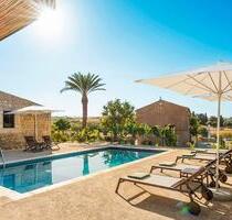 Sizilien-Villa mit Pool, 5 Schlafz., 5x Bad, Garten, 1,5km Meer - Waldsolms