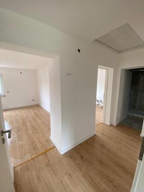 Foto - Großzügiges Haus mit Terrasse & viel Platz in Püttlingen