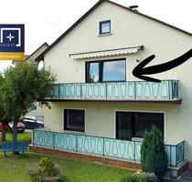 Frisch renoviert – Ihr neues Zuhause: 4-Zimmer-Wohnung mit Balkon - Burglengenfeld