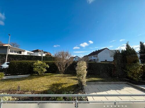 Foto - Helles großes Reiheneckhaus mit Keller, Garage, Wintergarten