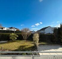 Helles großes Reiheneckhaus mit Keller, Garage, Wintergarten - Affalterbach