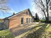 Foto - Ebenerdige DHH mit Carport in ruhiger Lage von Saterland zu vermieten
