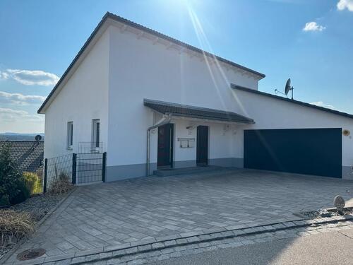 Foto - Haus in Aufhausen zum mieten inkl. separater Einliegerwohung