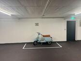 Foto - Gesicherte Tiefgaragenstellplätze für Motorräder