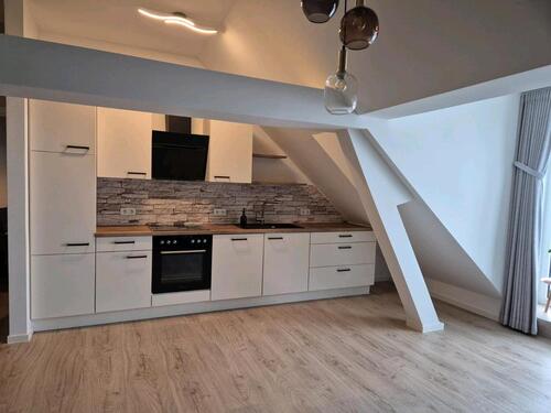 Foto - Helle Dachgeschosswohnung - 580,00&nbsp;EUR Kaltmiete, ca.&nbsp; 77,00&nbsp;m&sup2;