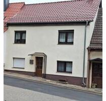 Einfamilienhaus mit Scheune, Garten mit Bungalow & sep. Garage - Sondershausen