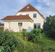 Komplett sanierte Wohnung mit Wasserblick in einem 2-Familienhaus - Karlshagen