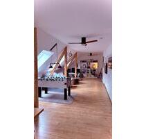 2,5 Zimmer DG mit Garten in ruhiger Alleinlage - Radevormwald