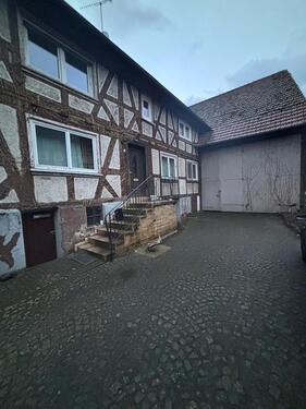 Foto - Haus und Scheune zur Miete - 500,00&nbsp;EUR Kaltmiete, ca.&nbsp; 145,00&nbsp;m&sup2;
