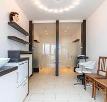 Ladenfläche mit Gewölbekeller - 800,00 EUR Kaltmiete, ca.  100,00 m² in Vohburg an der Donau (PLZ: 85088)