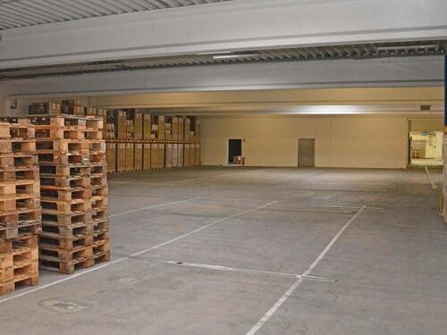 Foto - Lager beheizt, trocken, eigener Zugang, EG, teilbar ab 50 qm