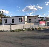 Moderne Gewerbehalle mit Büro, LKW-Toren & Reperaturgraben - Nürnberg Katzwang