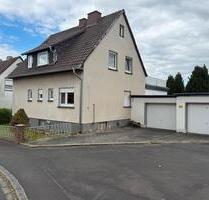 Familienfreundliches Einfamilienhaus - Garage,Terasse & Platz - Borken (Hessen)