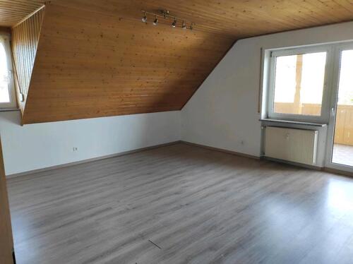 Foto - 3-Zimmer Dachwohnung 90 qm großer Balkon