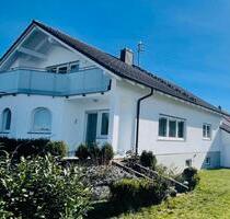 Einfamilienhaus mit ELW - 650.000,00&nbsp;EUR Kaufpreis, ca.&nbsp; 171,00&nbsp;m&sup2; in Balingen (PLZ: 72336)