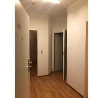 Charmante 2‑Zimmer-Dachgeschosswohnung in zentraler Lage von Brem - Bremerhaven