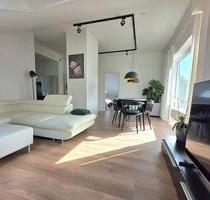 4-Zimmer-Dachgeschosswohnung mit Garage & Top-Lage in Kelkheim - Kelkheim (Taunus)