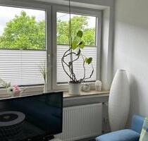 Helle, vollmöblierte 1-Zimmerwohnung mit Balkon in Findorff - Bremen