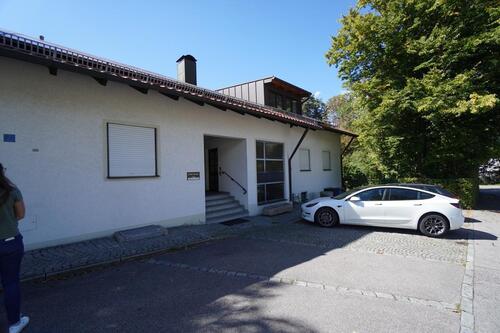 Foto - Praxis Zweifamilienhaus zu verkaufen