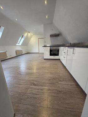 Foto - Renovierte Wohnung Küche & Parkplatz Rottenburg-Ergenzingen A81