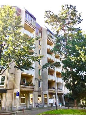 Foto - Günstige geschnittene 2-Zimmer-Wohnung mit Balkon (WBS)