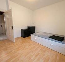 Zimmer in 3er WG ab sofort - 640,00&nbsp;EUR Kaltmiete, ca.&nbsp; 105,00&nbsp;m&sup2; in Konstanz (PLZ: 78462)