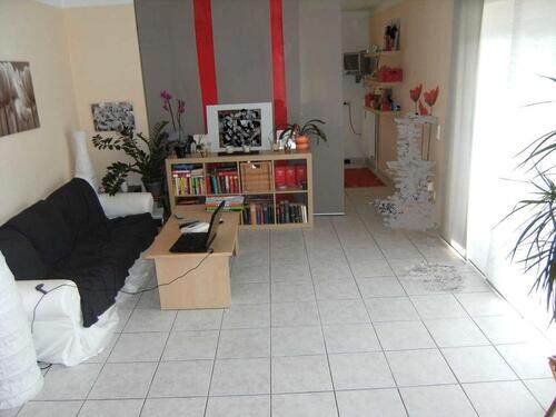 Foto - Hennef-Blankenberg: Helle 1-Zi.-Wohnung im Hochparterre mit großem Balkon und Tiefgaragenplatz