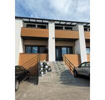 Wohnung zur Miete - 1.537,00&nbsp;EUR Kaltmiete, ca.&nbsp; 145,90&nbsp;m&sup2; in Höpfingen (PLZ: 74746)