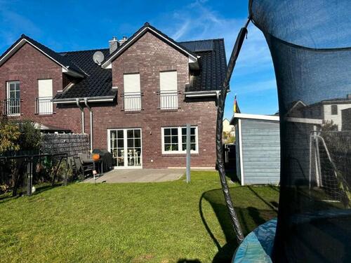 Foto - 2 familienfreundliche Doppelhaushälften in Hohenhameln