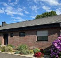 Modernisiertes, freistehendes EFH mit Garage in Kempen