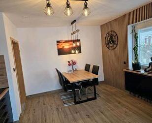 OG Wohnung in Waldmünchen - 700,00 EUR Kaltmiete, ca.  100,00 m² in Waldmünchen (PLZ: 93449)