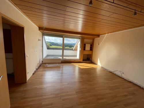 Foto - 2-ZKB-Dachgeschosswohnung in Saarlouis-Lisdorf
