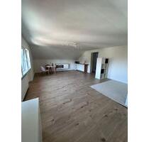 Möblierte 1-Zimmer-Wohnung - 600,00 EUR Kaltmiete, ca.  42,00 m² in Schweinfurt (PLZ: 97422) Haardt