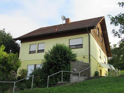 Foto - Helle Dachgeschoßwohnung mit Ausblick