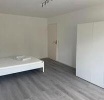 5 freie WG-Zimmer | Möbliert | zentrale Lage Karlsruhe | Balkon
