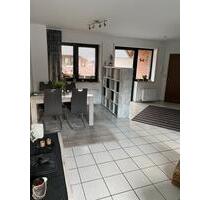 Schöne 2 Zimmer Maisonette-Wohnung mit Balkon und Garage. - Nettetal