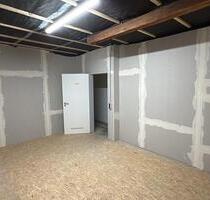 Lagerräume Aktenlager - 70,00&nbsp;EUR Kaltmiete, ca.&nbsp; 7,00&nbsp;m&sup2; in Riegel am Kaiserstuhl (PLZ: 79359)