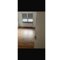Wohnung 4 Zimmer - 1.520,00&nbsp;EUR Kaltmiete, ca.&nbsp; 101,00&nbsp;m&sup2; in Offenburg (PLZ: 77656) Elgersweier