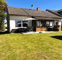 Einfamilienhaus im Bungalowstil mit Potential zu Einliegerwohnung - Bockhorn