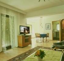 Ferienwohnung zw. Reutlingen u. Metzingen, 2 Zimmer, bis 5 Pers. - Eningen unter Achalm