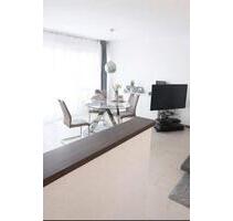 Helle 3-Zimmer Wohnung mit Balkon und Garage in Frechen