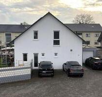 Freistehendes Einfamilienhaus mit Garten - Kamp-Lintfort