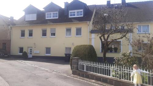 Foto - Erstbezug nach Renovierung 3. ZI. WHG. Grünberg- Reinhardshain