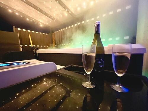 Foto - Privater Luxus-Spa – Sauna & Whirlpool Wellness