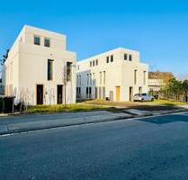 Schöne 2-Zimmer-Wohnung mit Terrasse, Garten und EBK in Mainz